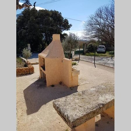 הוילה Tulette Le Calme En Provence מראה חיצוני תמונה